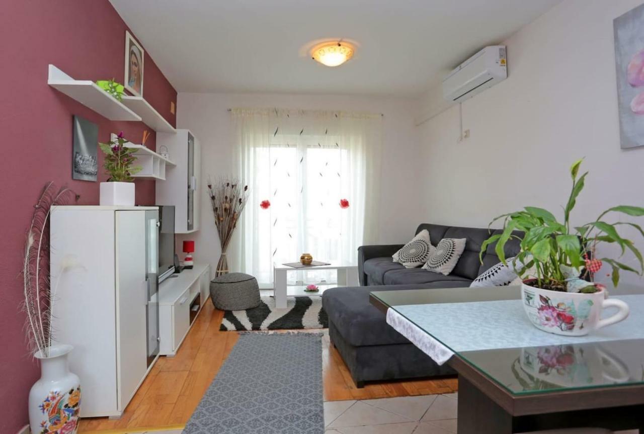 Apartment Tropic Stobrec Split Exteriör bild